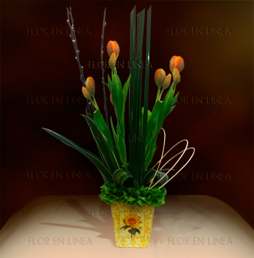 ARREGLO FLORAL DE TULIPANES 29